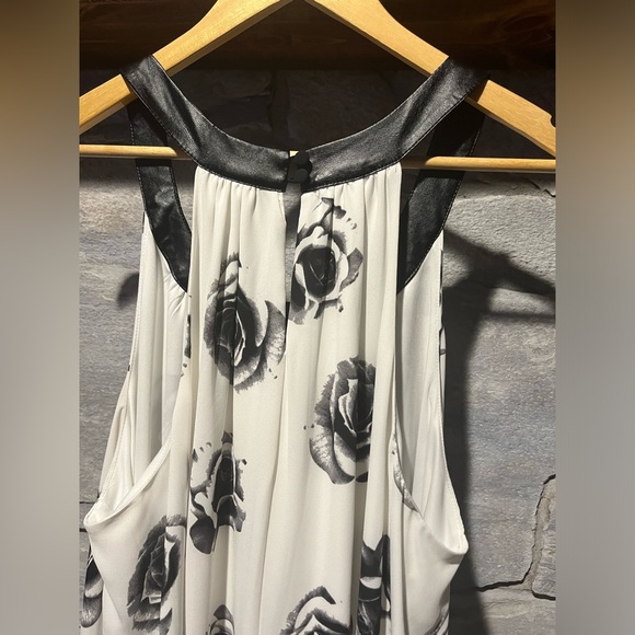 Torrid layered tunic halter tank, size 1 (1X, 14/16) - Picture 4 of 8